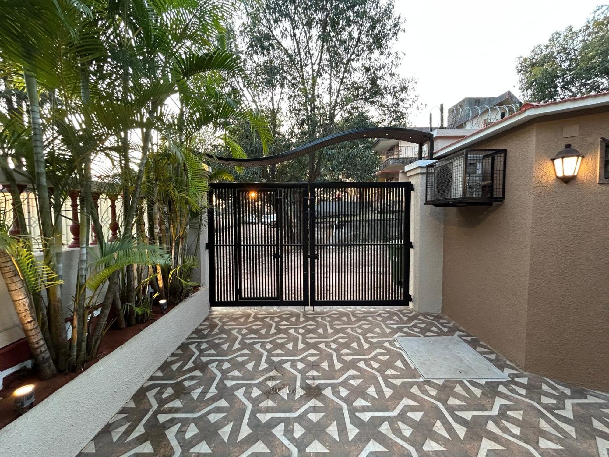 Al Barakah 5 Bhk Private Swimming Pool Villa Panchgani Bagian luar foto